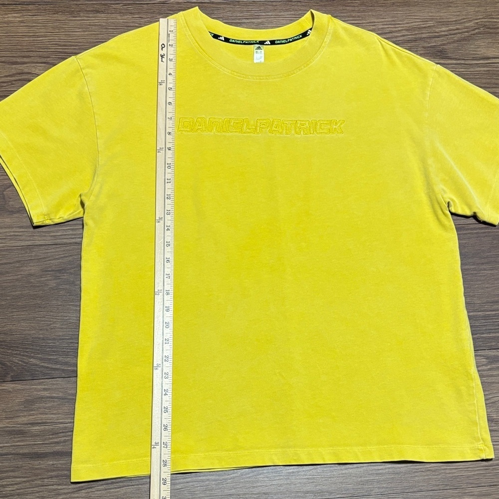 Daniel Patrick Oversized Adidas Yellow Graphic Sh… - image 4